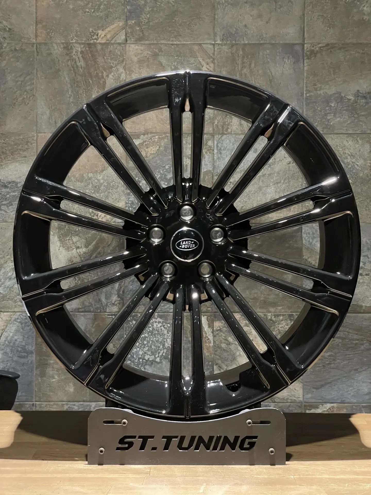 Диск ST Forged VZ Land Rover 1125 9,5х23 5/120 et40 72,56 Gloss Black Д006288