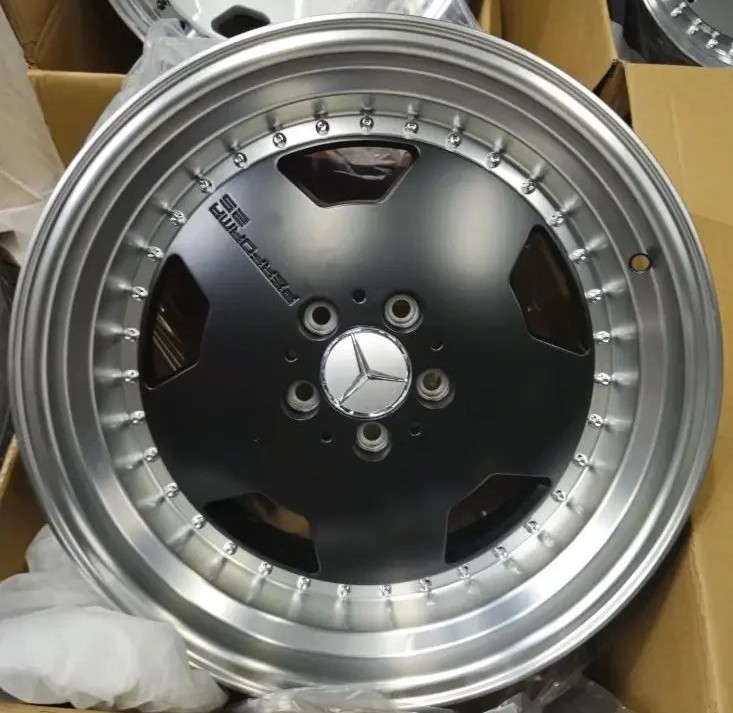 Диск Replica ST MB 5852 8х18 5/112 et35 66,6 Matt Black Lip Д006200