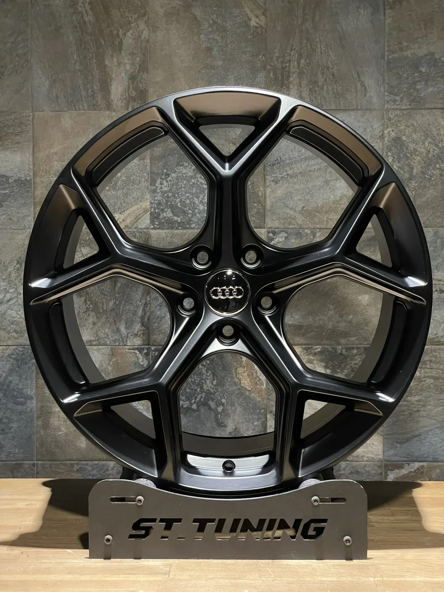 Диск Replica ST AU 5598 8,5х19 5/112 et35 66,5 Matt Black Д006166