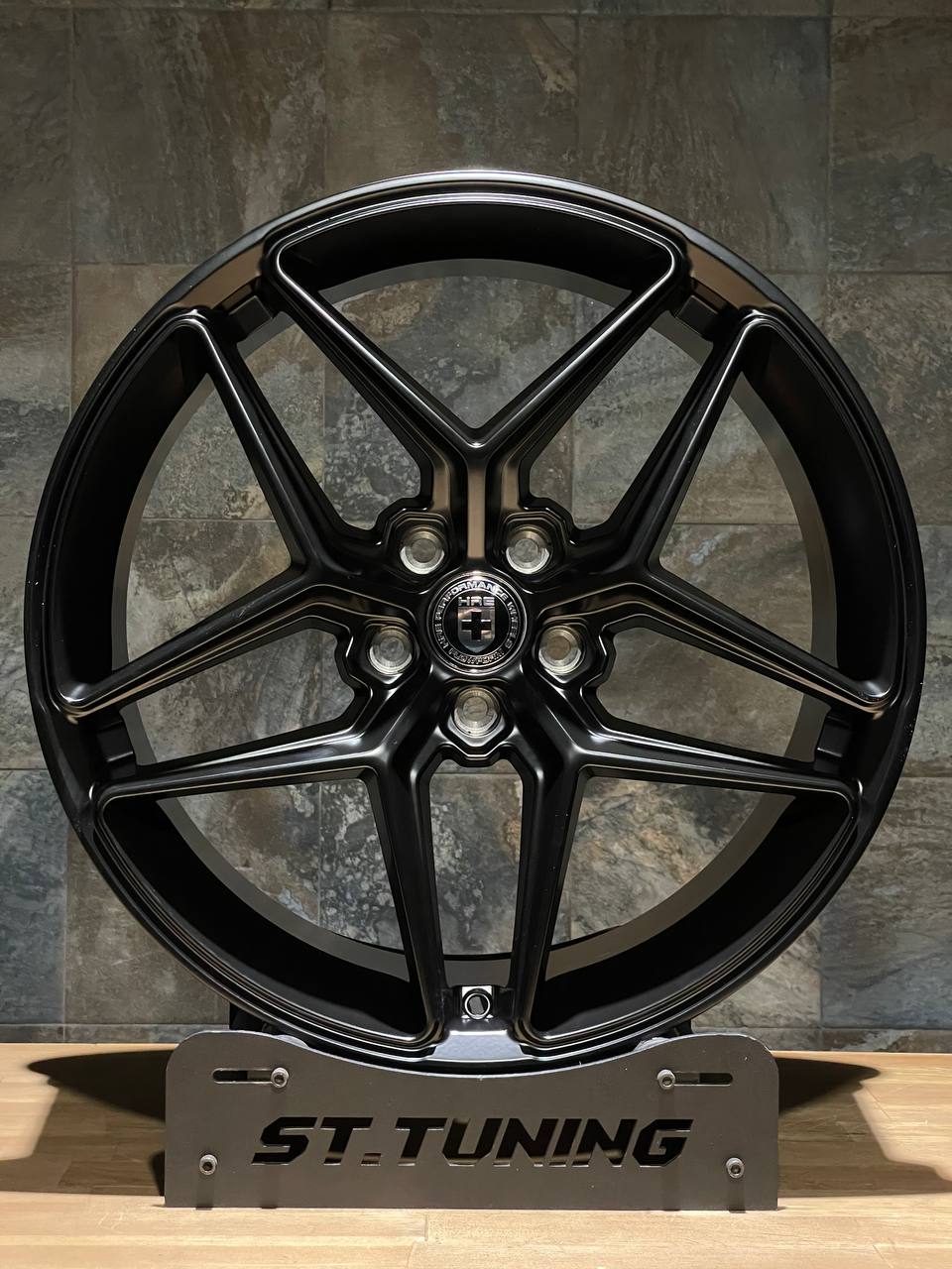 Диск Replica ST HRE FF11 8х19 5/114,3 et38 73,1 Matt Black Д005152