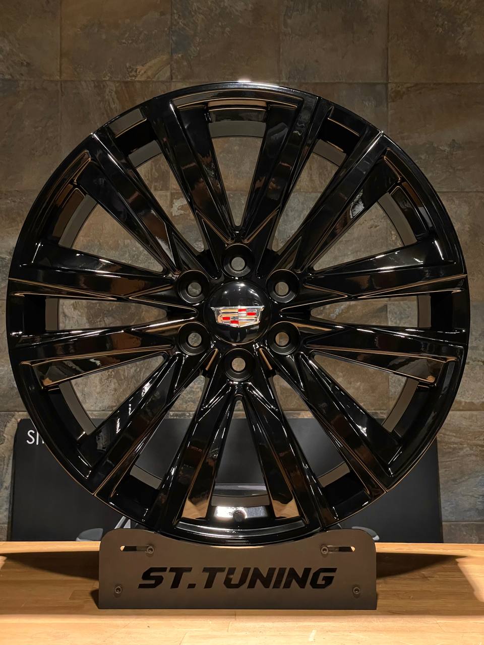 Диск Replica ST Escalade 761 9х22 6/139,7 et25 78,1 Gloss Black Д002383