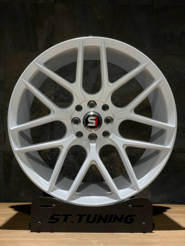 Диск Replica ST WHEELS KS010 8х18 8/100/114,3 et35 73,1 White Д004903