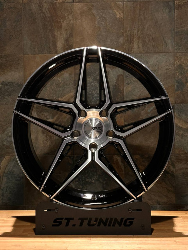 Диск Replica ST AH G440 8х18 5/114,3 et35 73,1 MBF Д002760