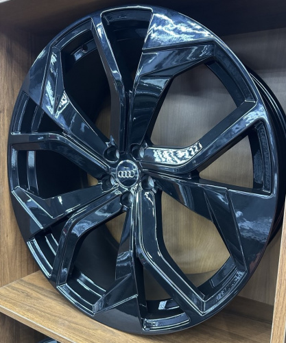 Диск Replica ST A267 9,5х23 5/112 et20 66,5 Gloss Black Д005635